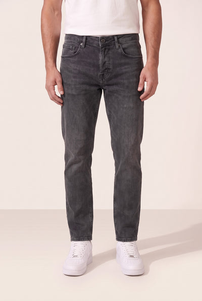 Milano Slim Tapered Jean (5901-F03-1)